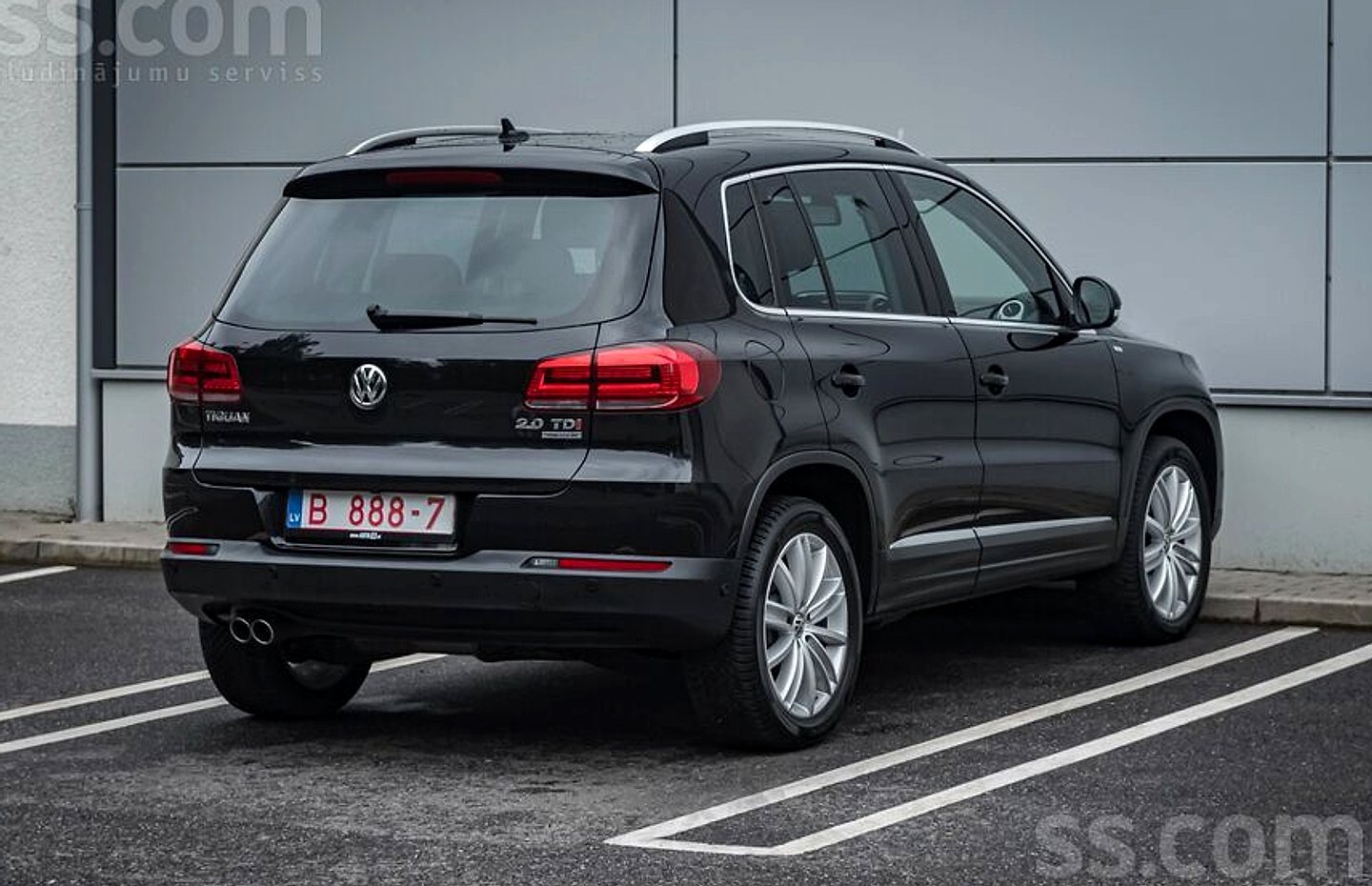 Volkswagen Tiguan — foto 4
