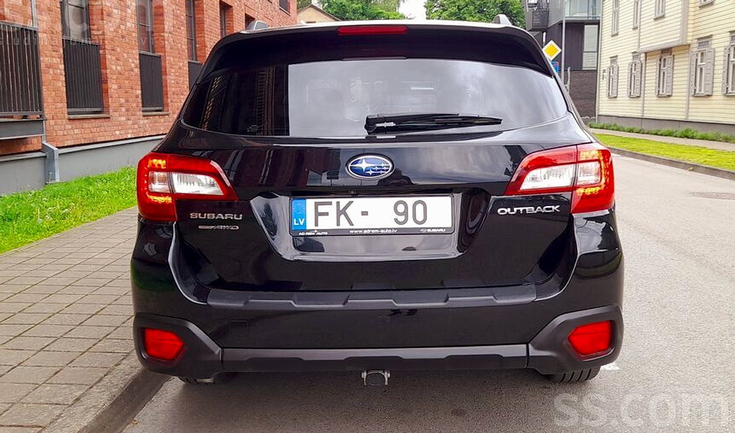 Subaru OUTBACK — foto 4