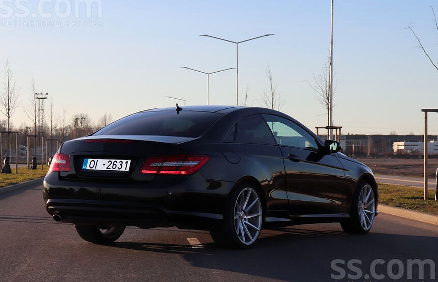 Mercedes-Benz E250 — foto 6