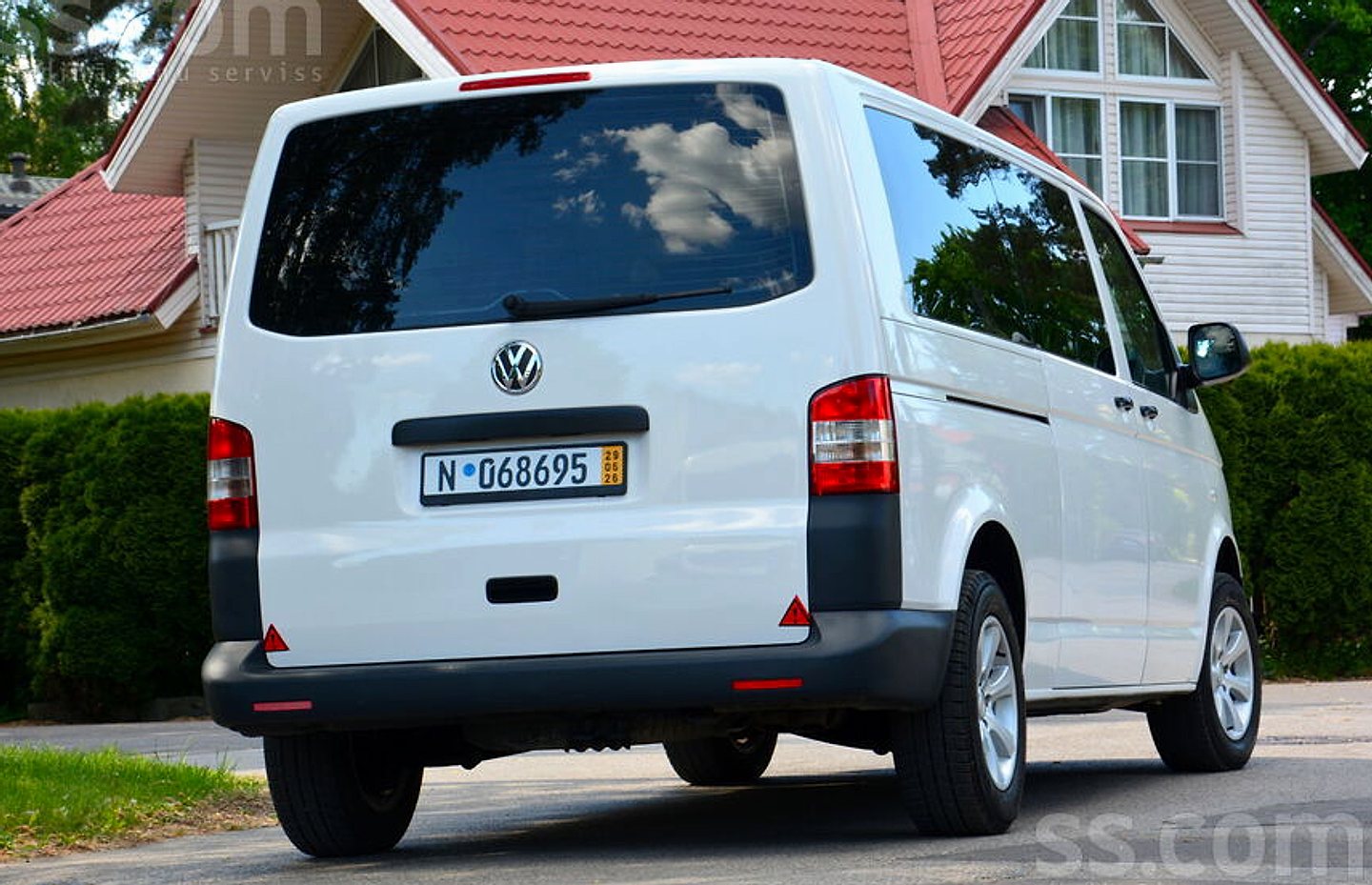 Volkswagen Caravelle — foto 5