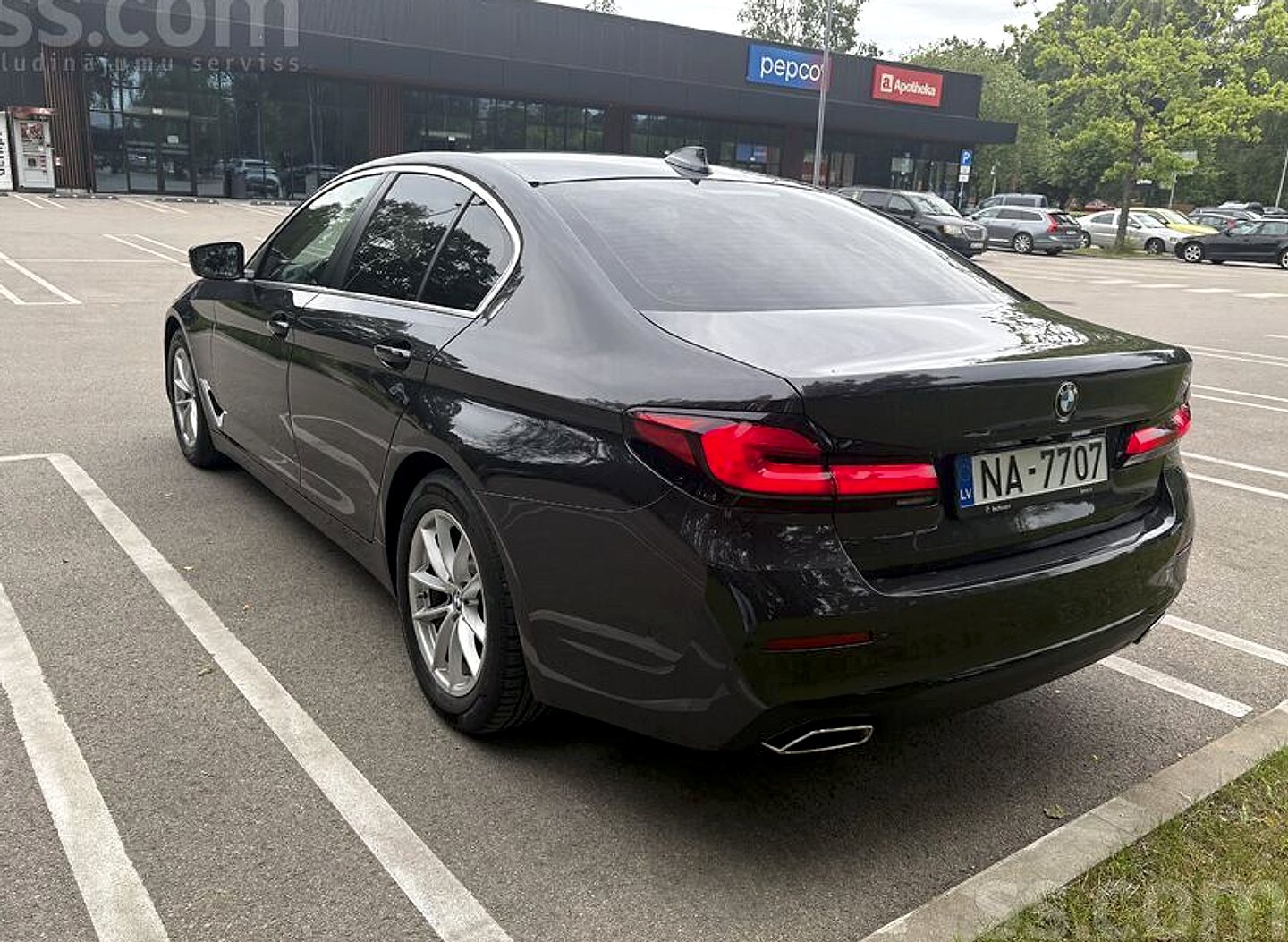 BMW 520 — foto 6