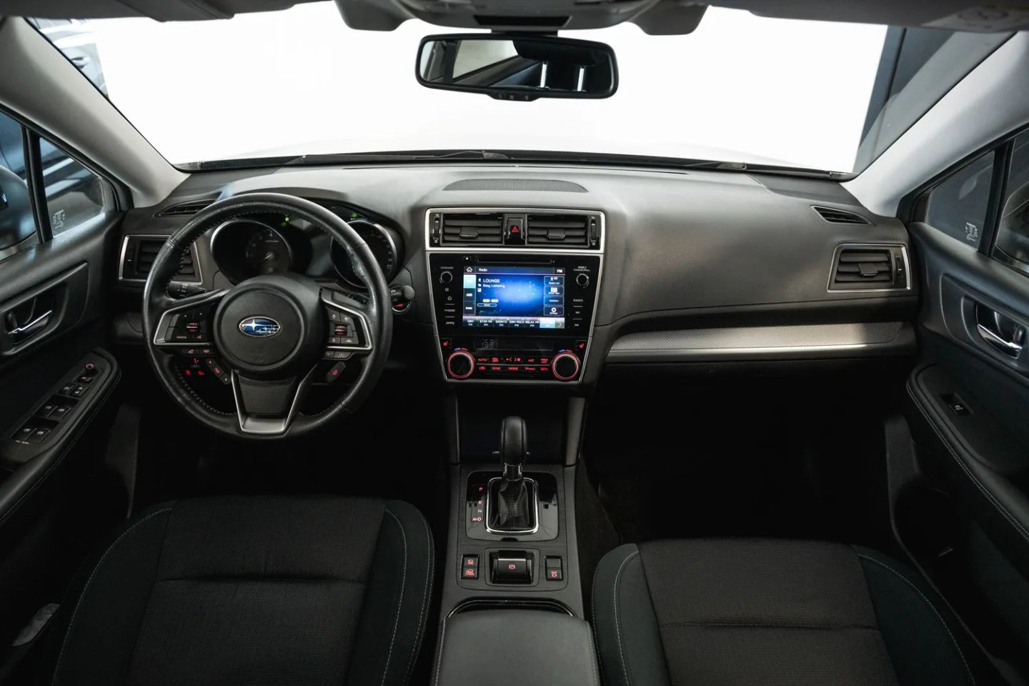 Subaru OUTBACK — foto 6