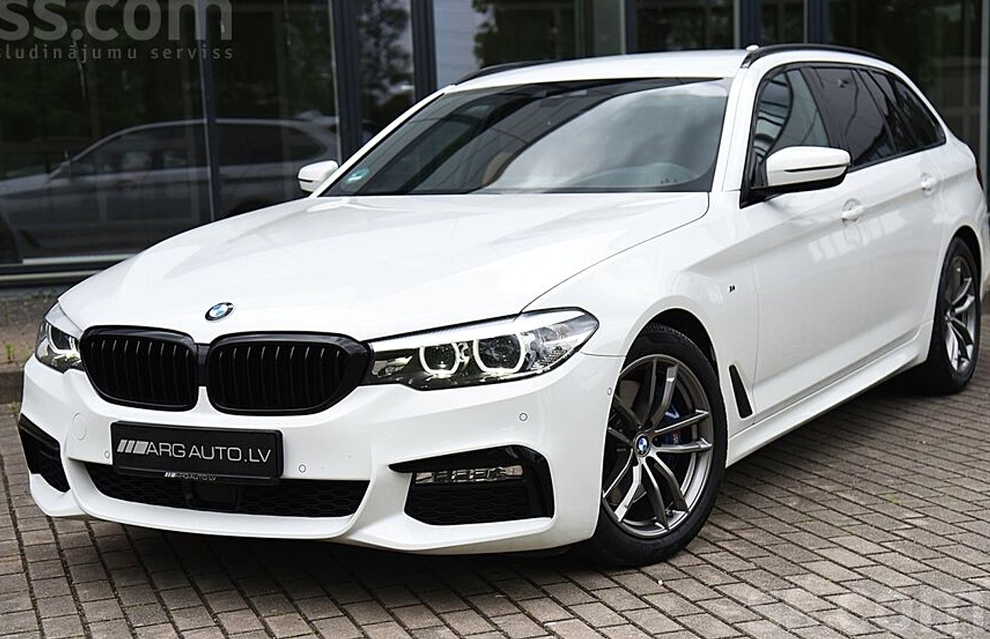 BMW 530 — foto 5