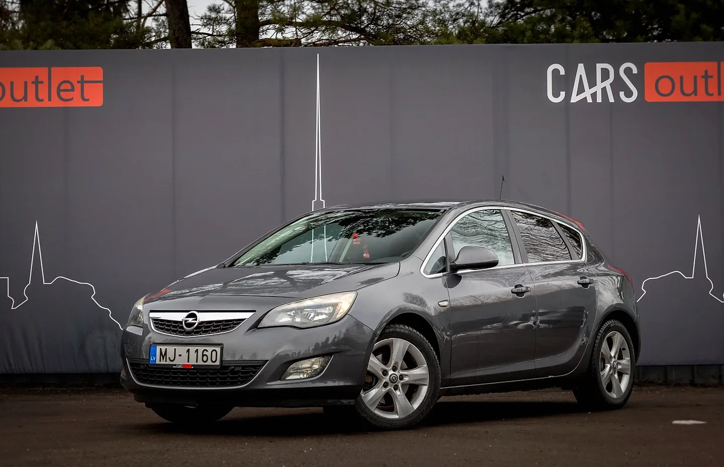 Opel Astra, 2010. gads
