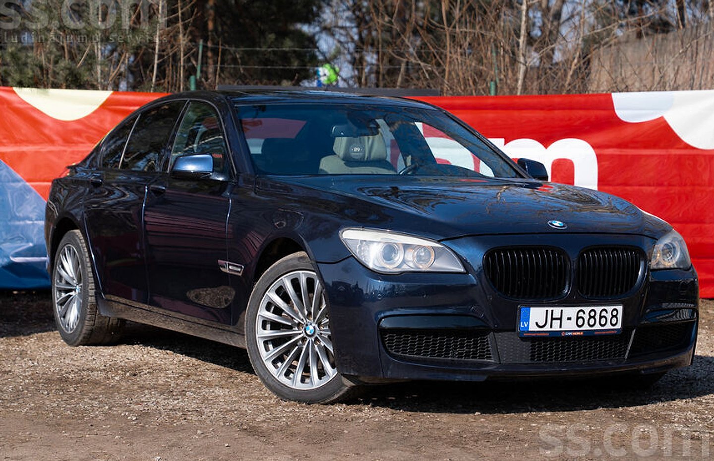 BMW 730 — foto 2