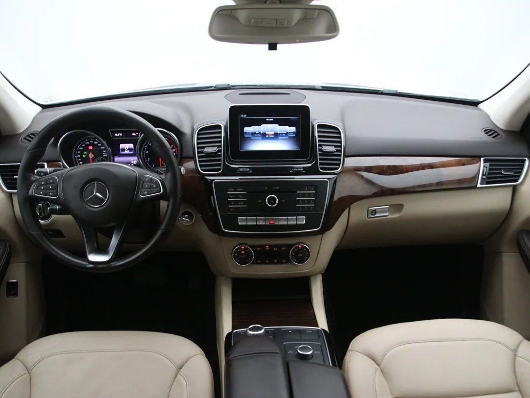 MERCEDES BENZ Gle500 — foto 3