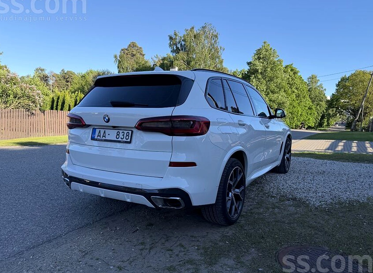 BMW X5 — foto 3
