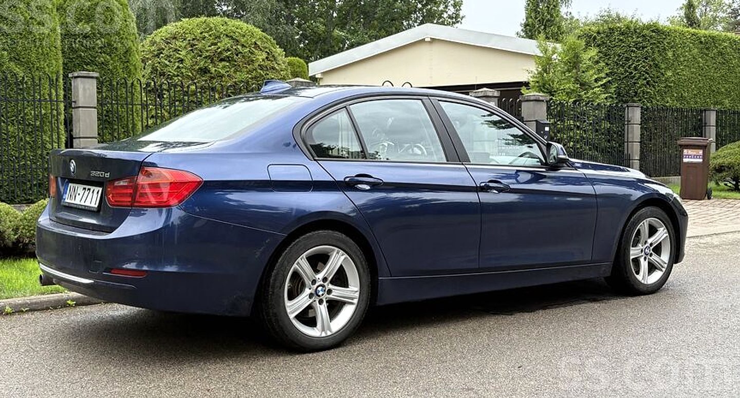 BMW 320 — foto 5