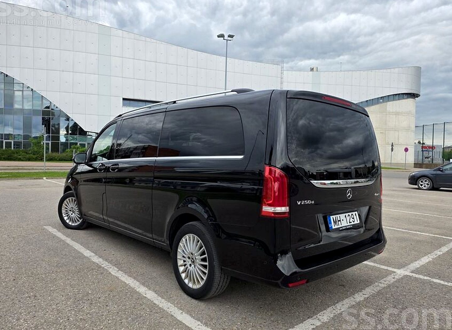 Mercedes-Benz V250 — foto 6