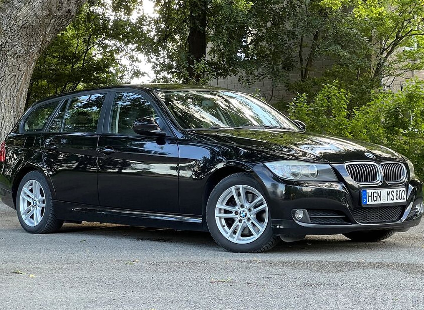 BMW 320 — foto 2