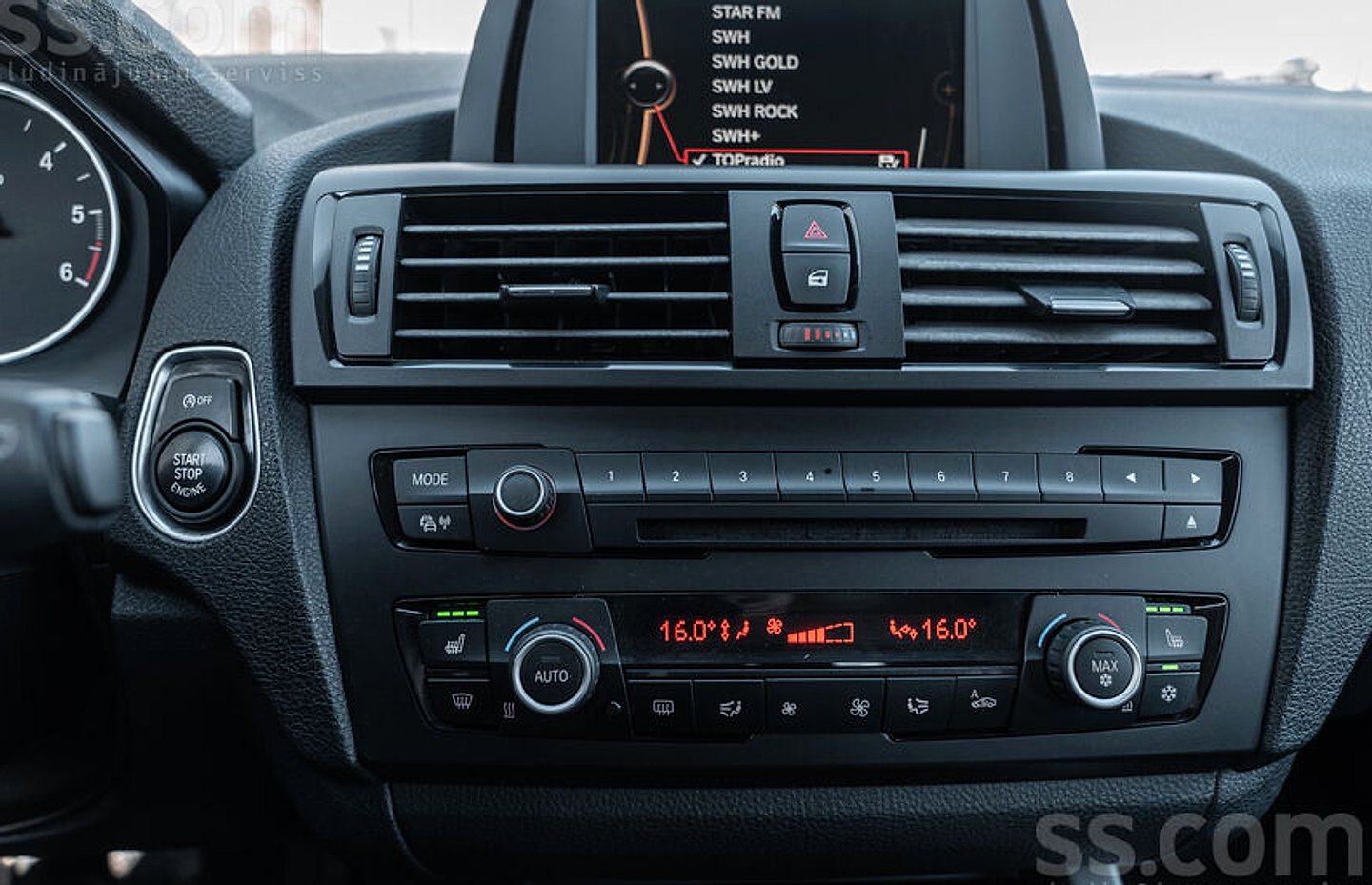 BMW 118 — foto 6