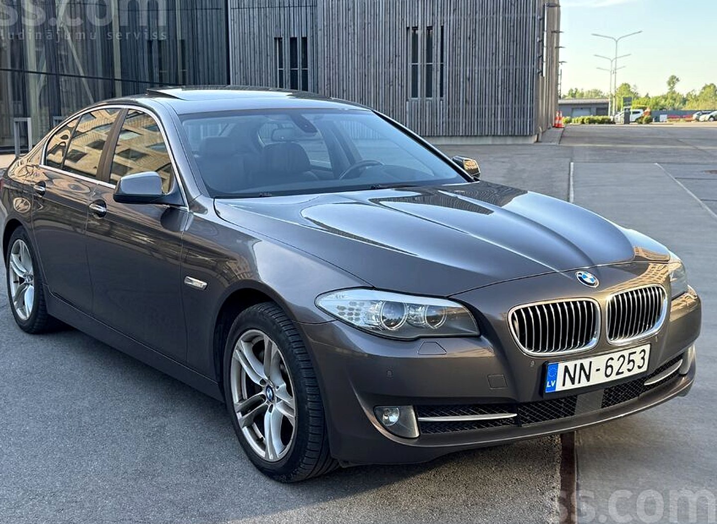 BMW 528, 2011. gads