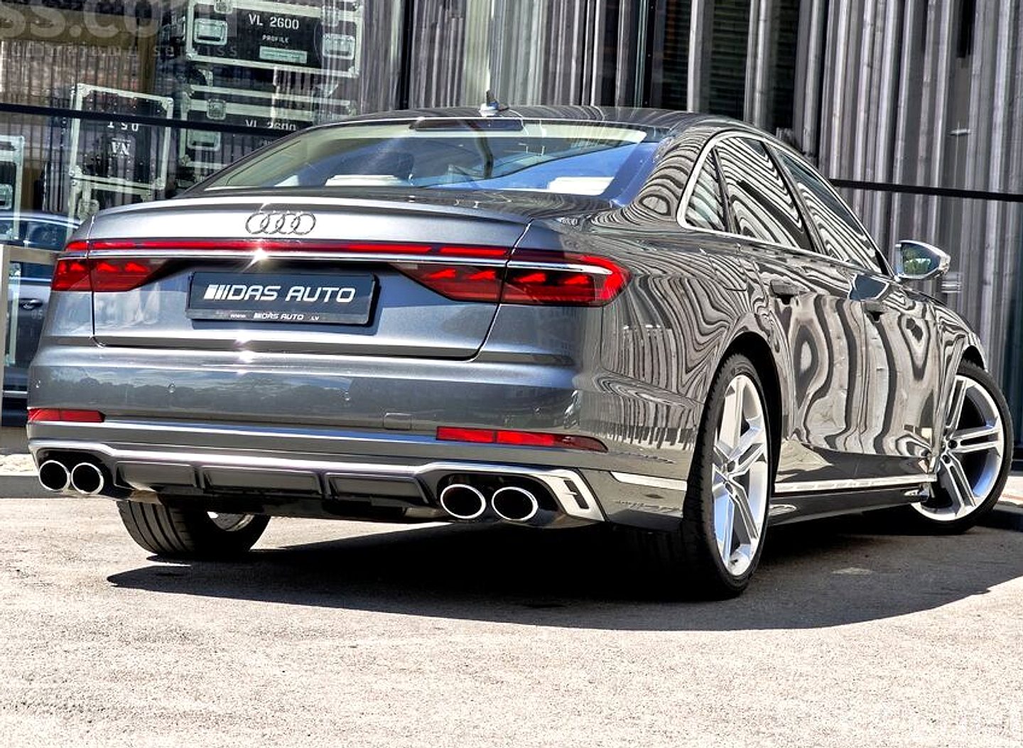 Audi S8 — foto 3