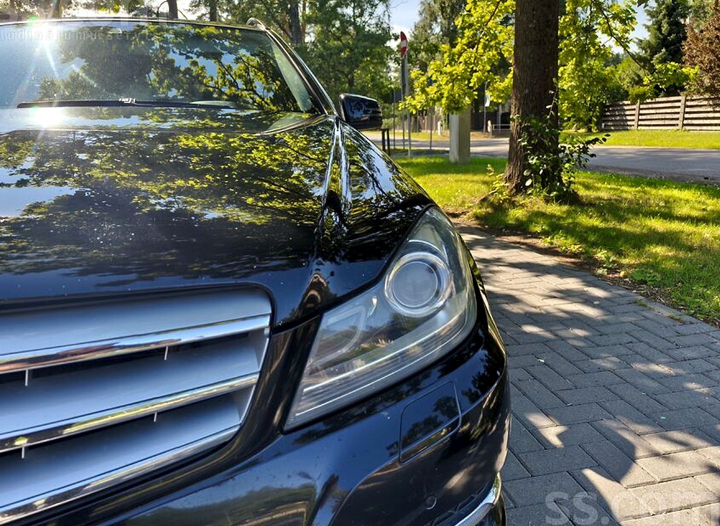 Mercedes-Benz C180 — foto 3