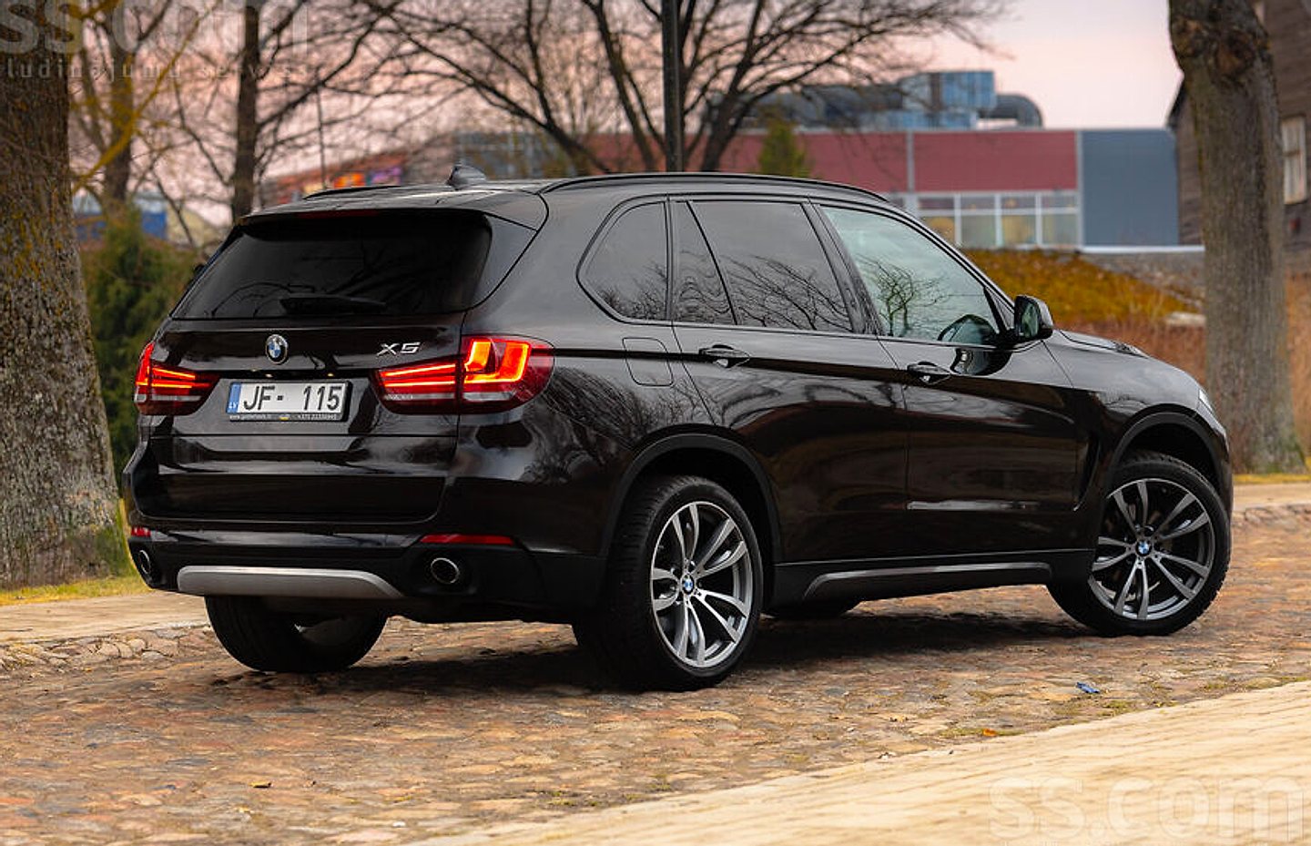 BMW X5 — foto 5