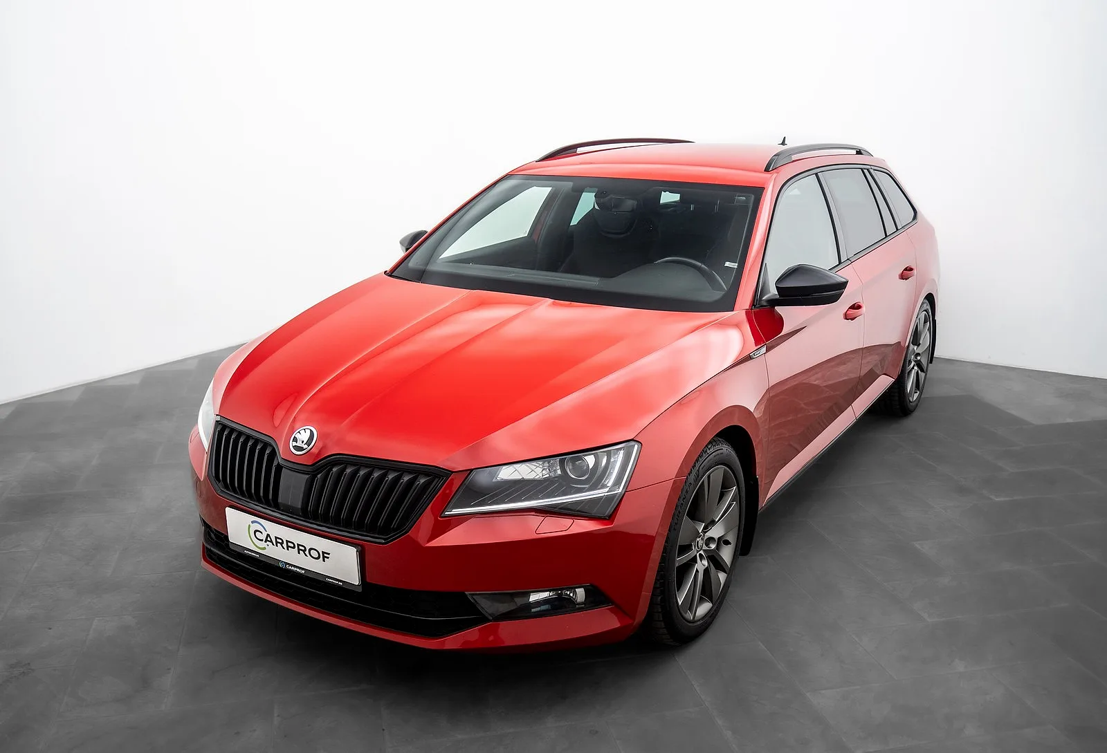 Škoda Superb Combi, 2018. gads