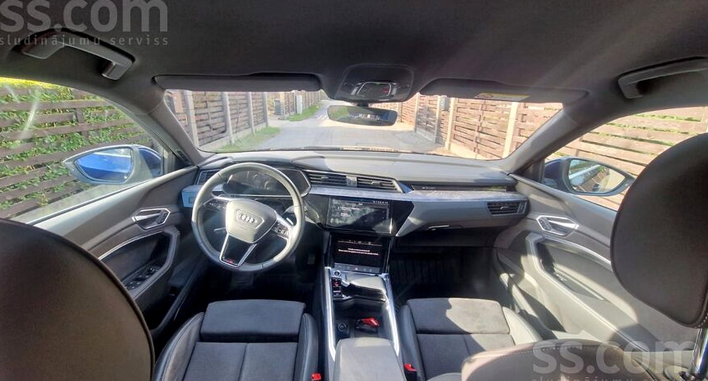 Audi E-tron — foto 5