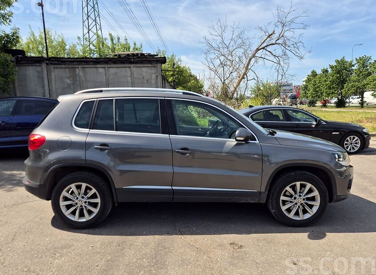 Volkswagen Tiguan — foto 5