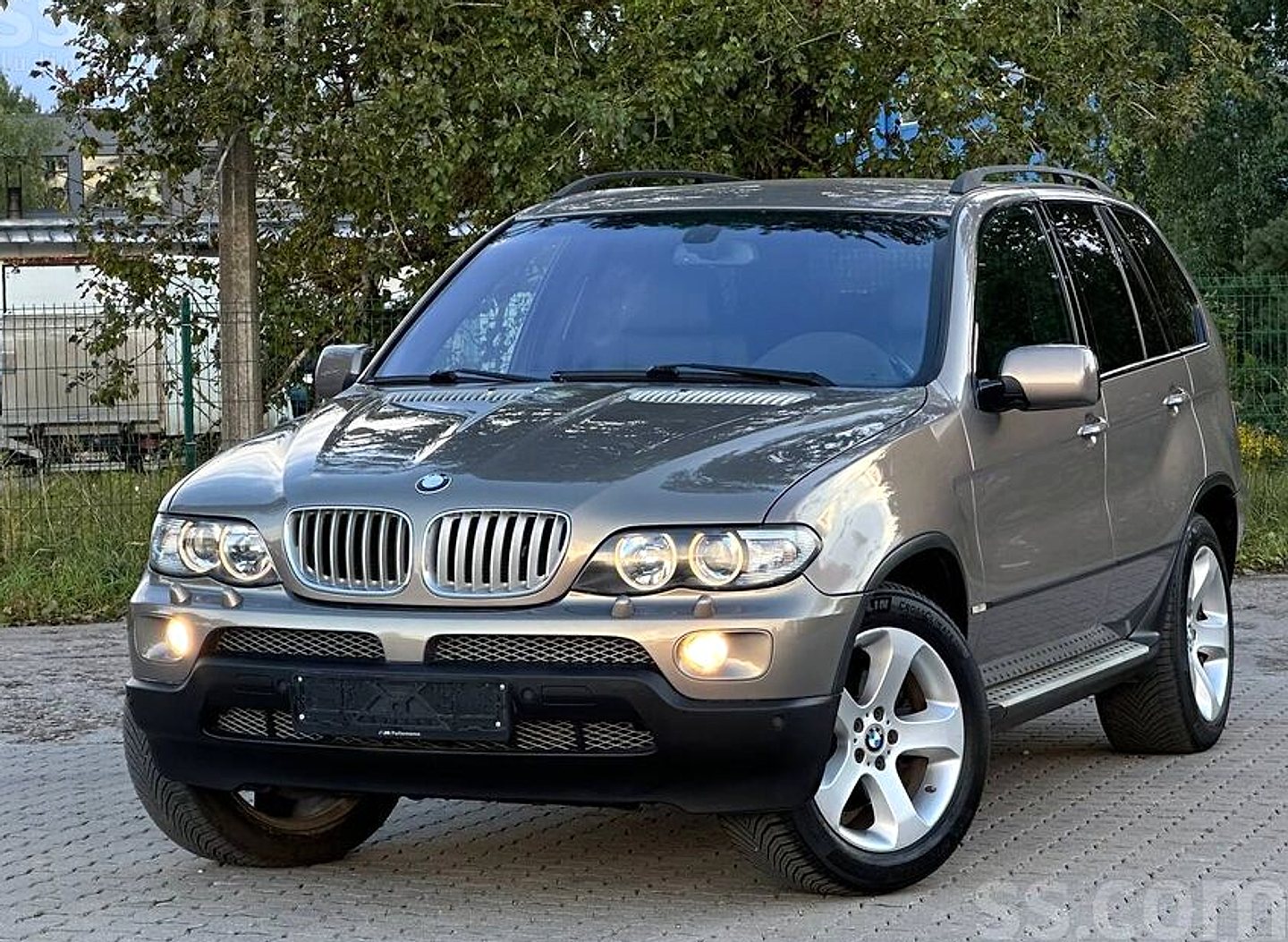 BMW X5 — foto 3