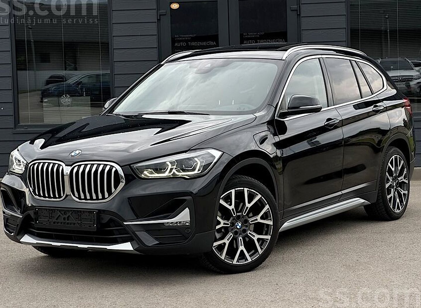 BMW X1 — foto 3