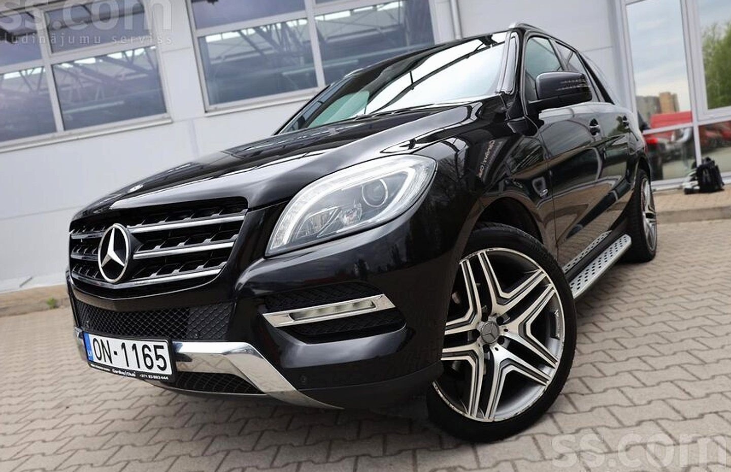 Mercedes-Benz ML350 — foto 2