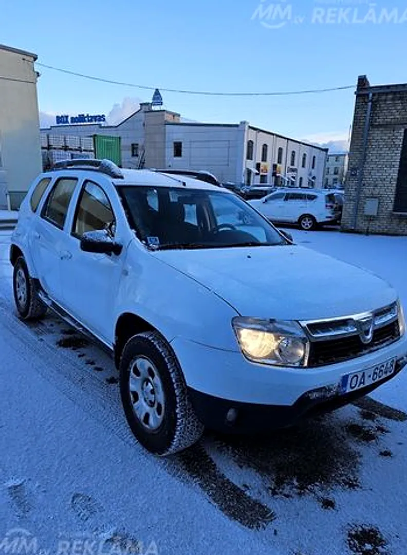 Dacia Duster, 2012. gads