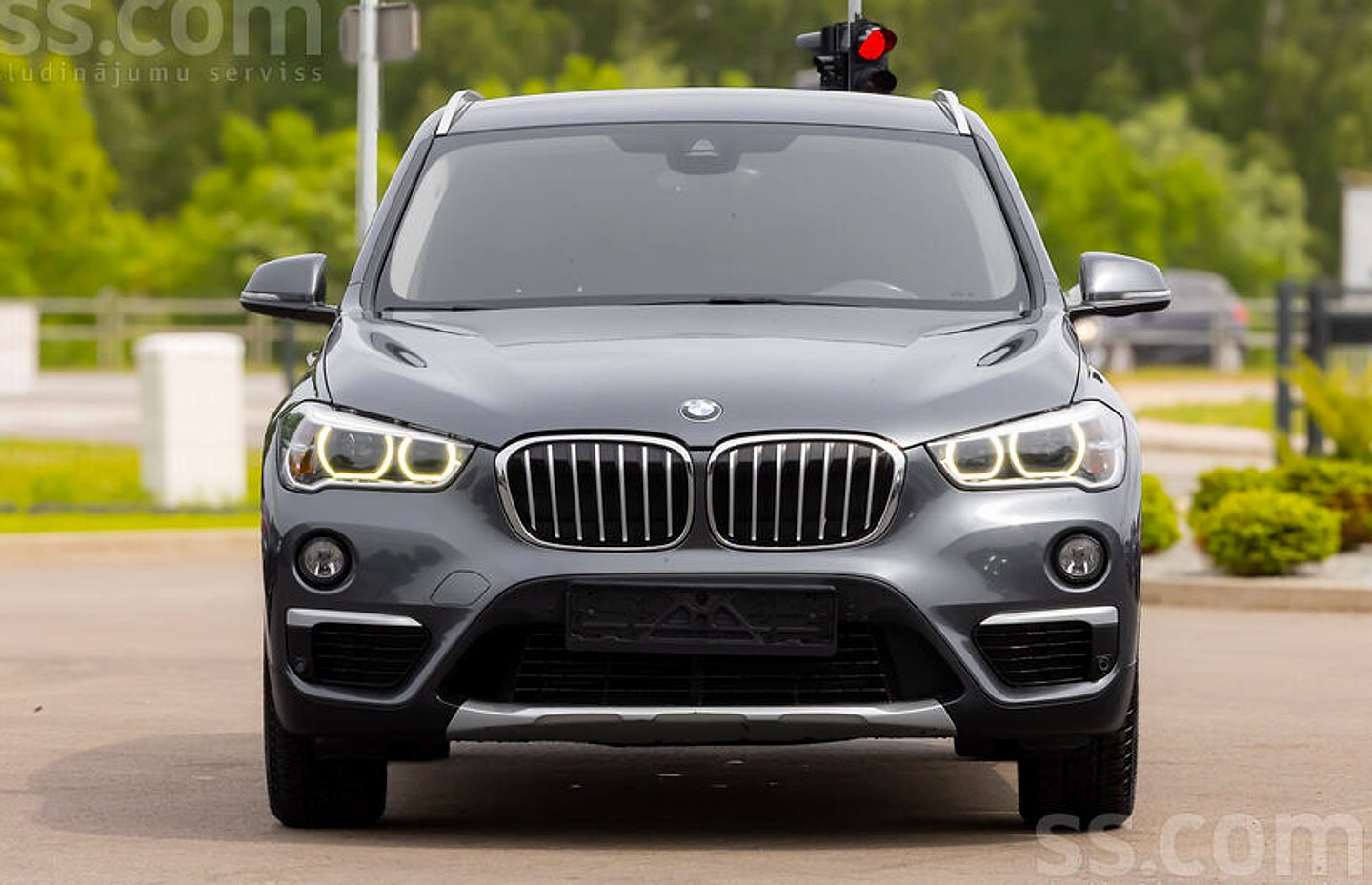 BMW X1 — foto 2