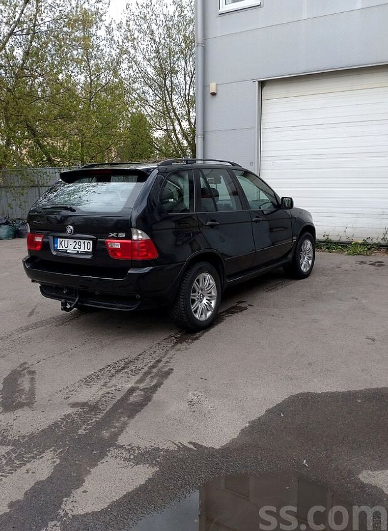 BMW X5 — foto 5