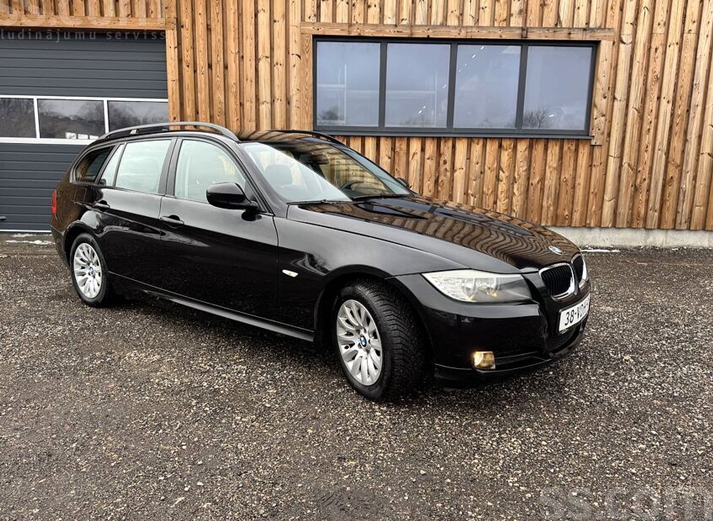 BMW 318 — foto 4