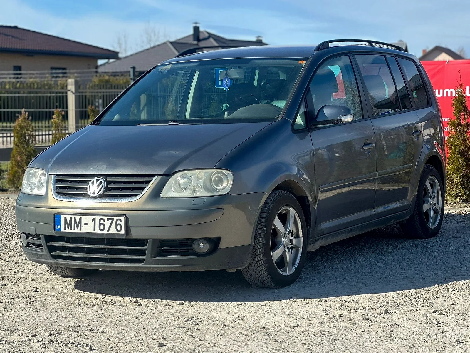 Volkswagen Touran, 2005. gads
