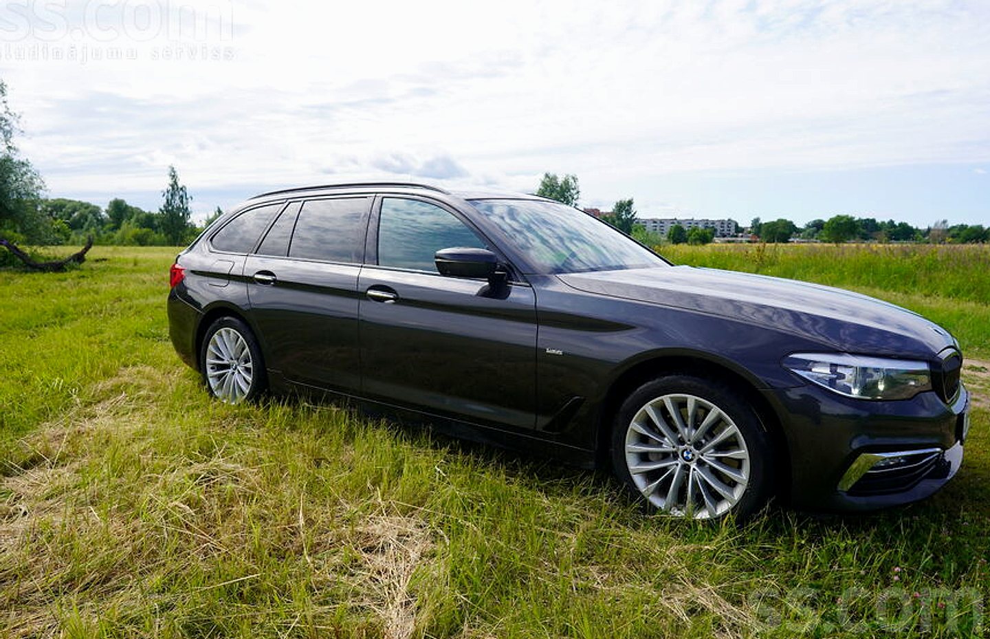 BMW 530 — foto 4
