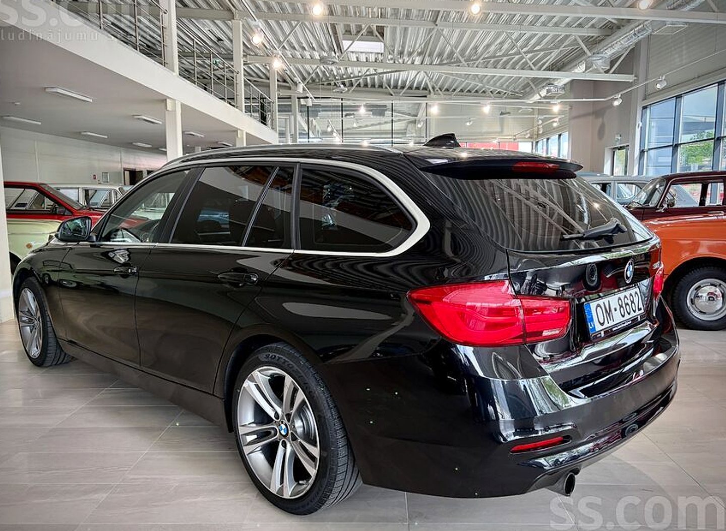 BMW 318 — foto 5