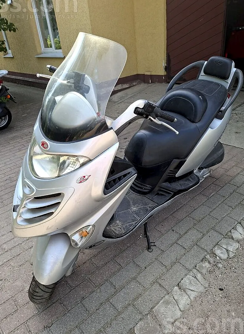 Kymco Grand Dinc 125, 2004. gads