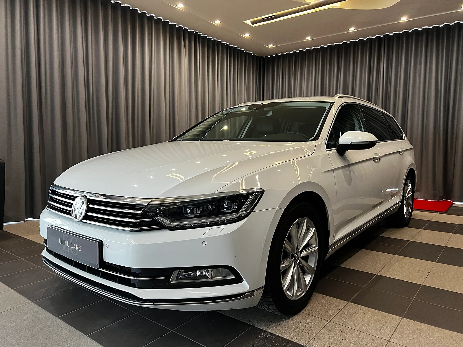 Volkswagen Passat, 2018. gads