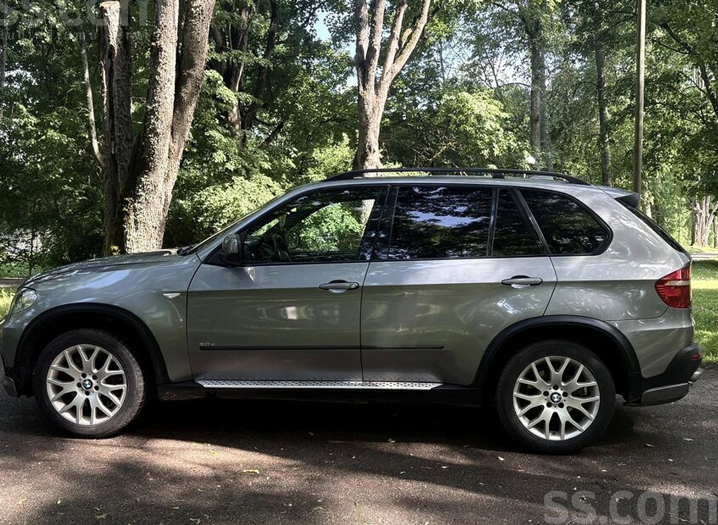 BMW X5 — foto 2