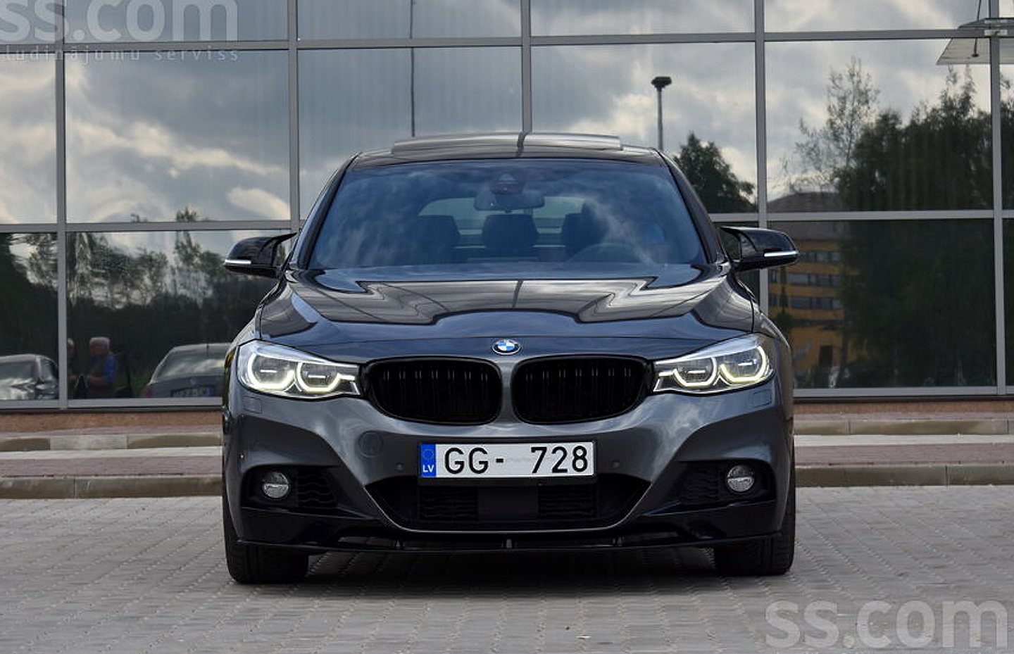 BMW 335 — foto 5