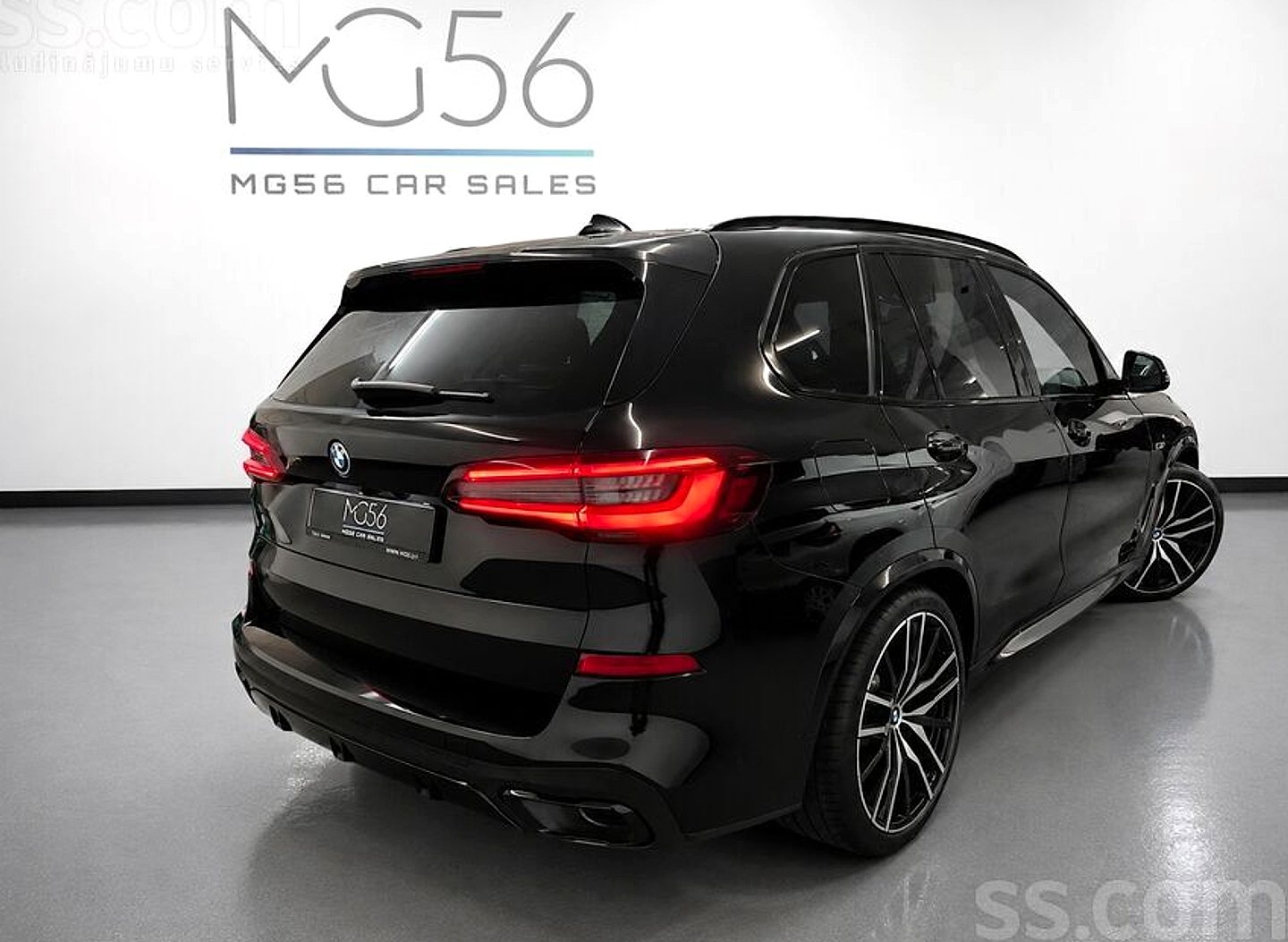 BMW X5 — foto 4