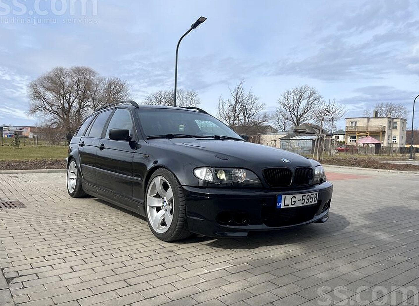 BMW 330 — foto 3