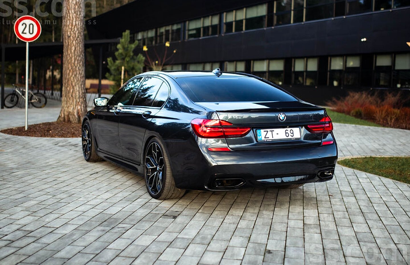 BMW 730 — foto 5