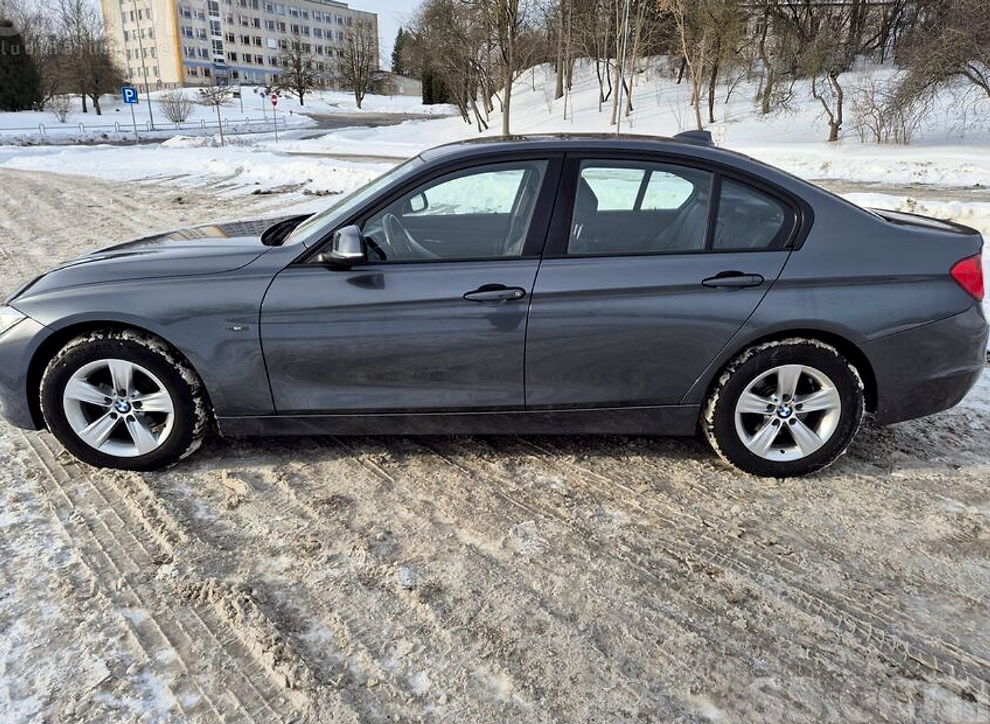 BMW 316 — foto 2