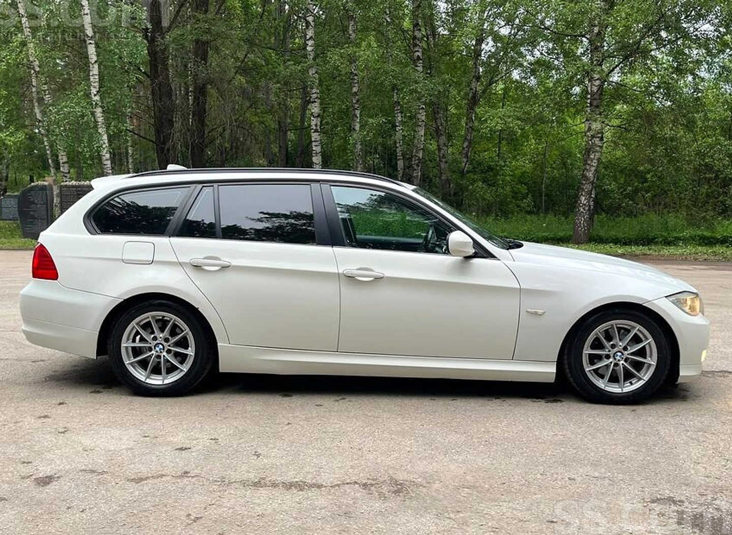 BMW 320 — foto 6