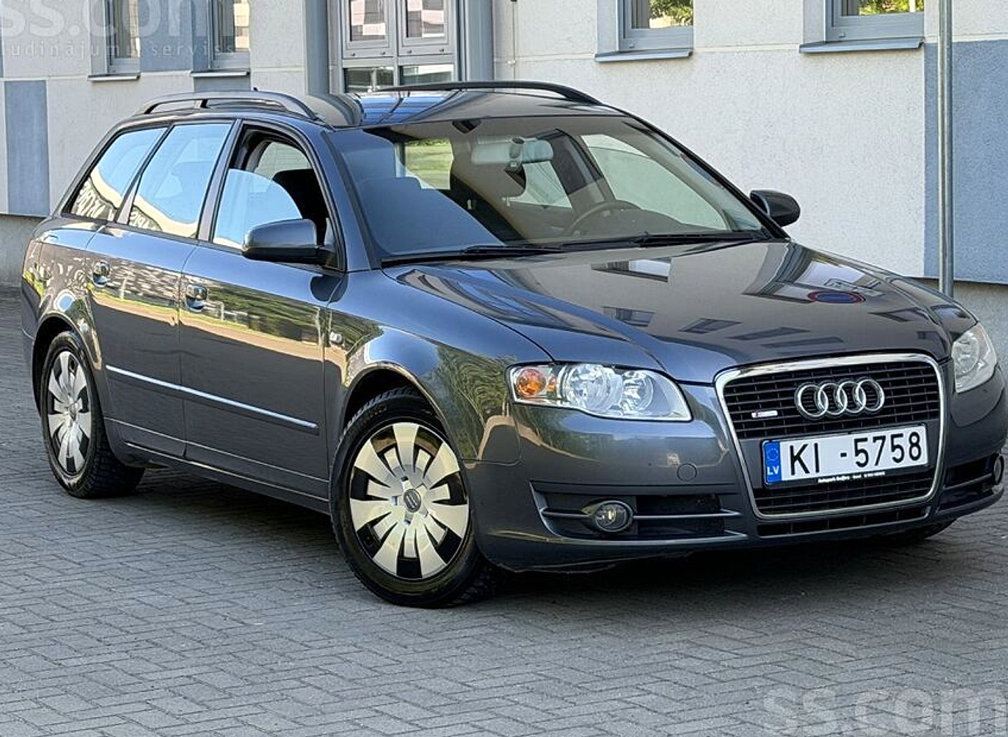 Audi A4 — foto 3