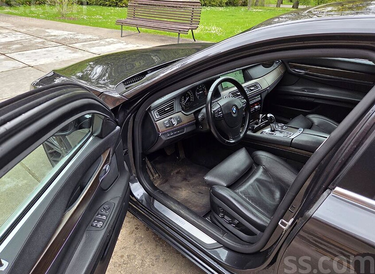 BMW 730 — foto 5