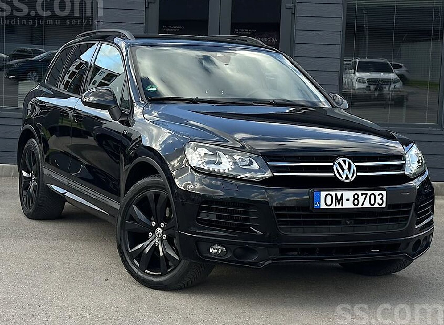 Volkswagen Touareg, 2011. gads