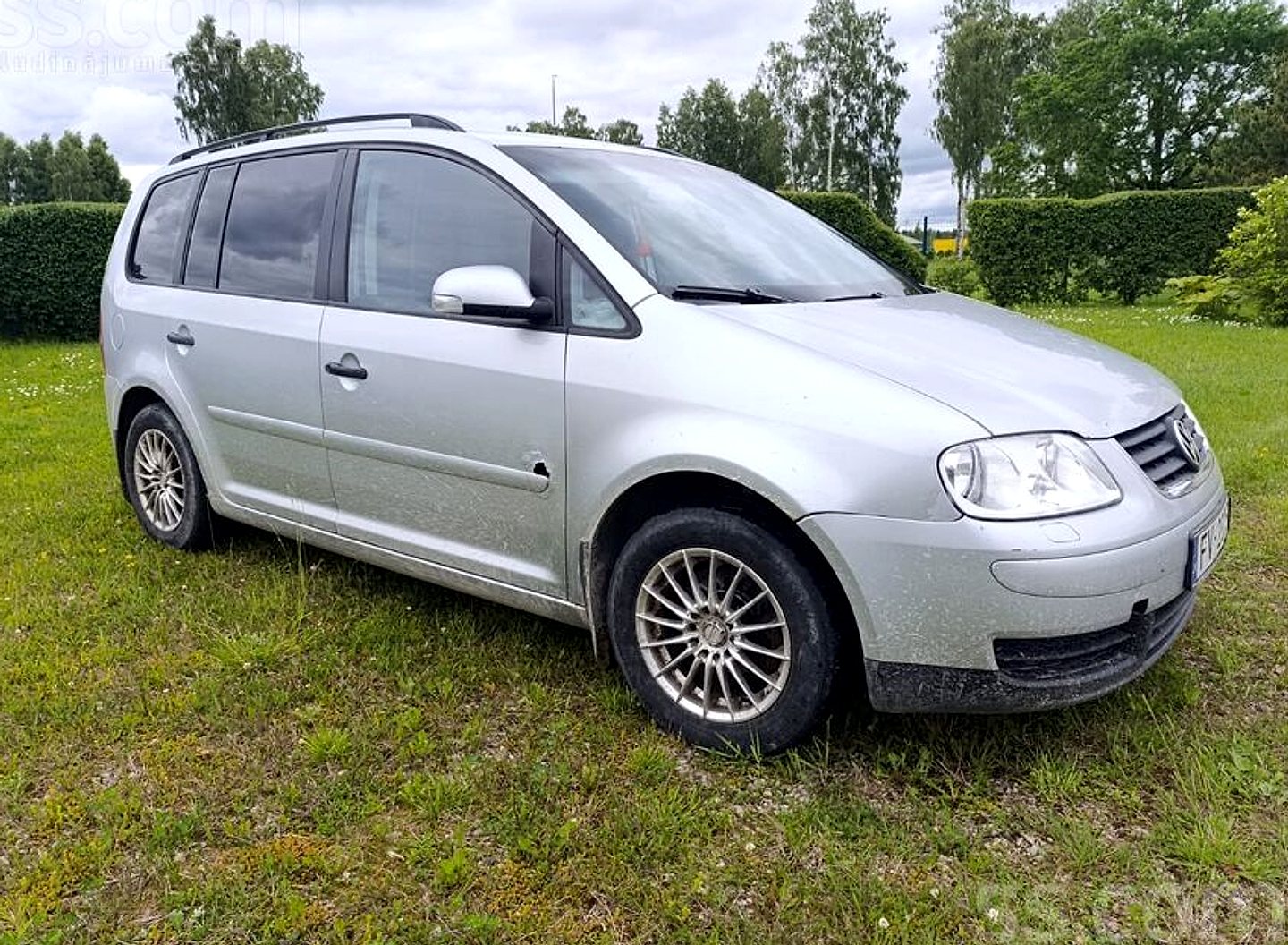 Volkswagen Touran — foto 2