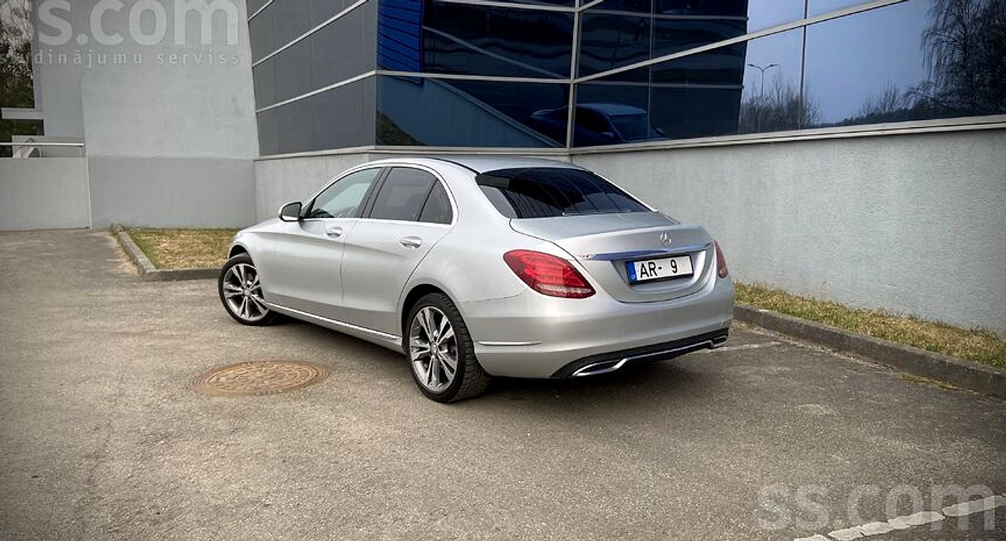 Mercedes-Benz C200 — foto 6