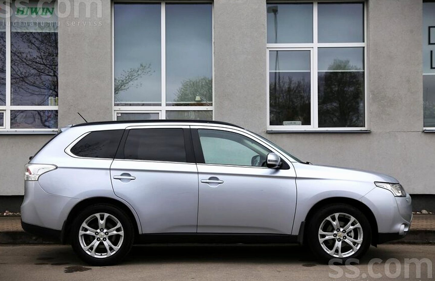 Mitsubishi Outlander — foto 3