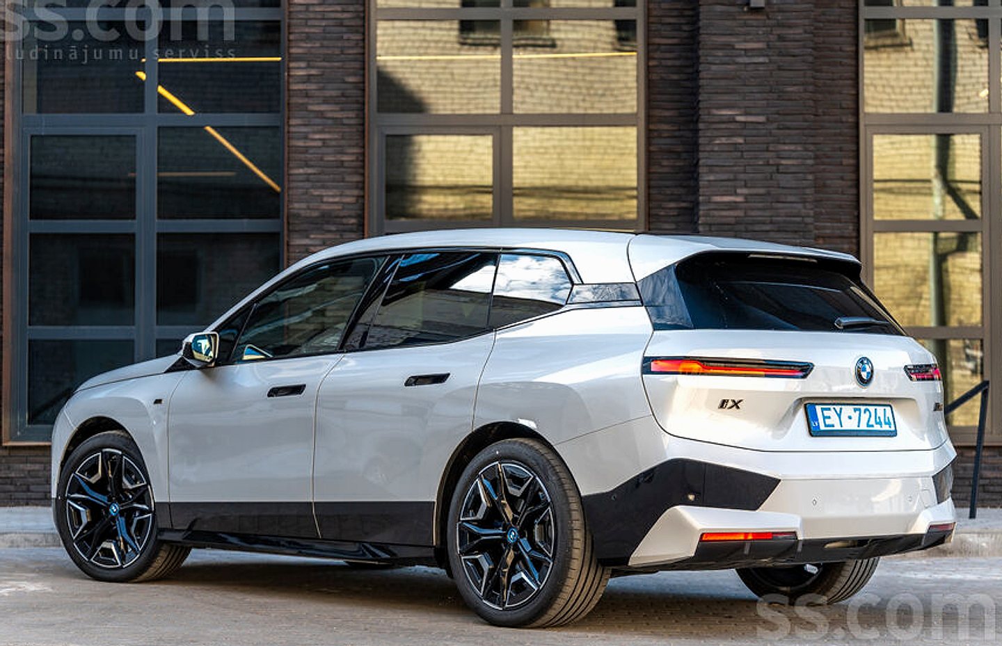 BMW XM — foto 5