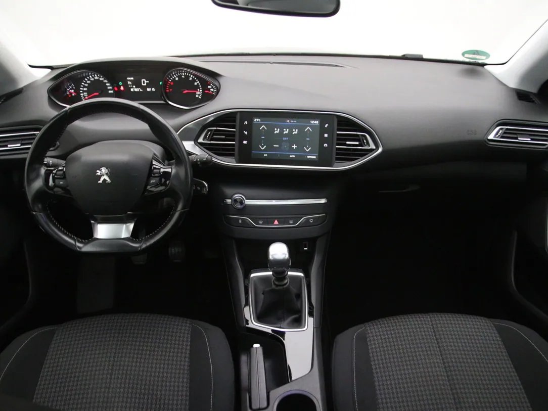 Peugeot 308 — foto 3
