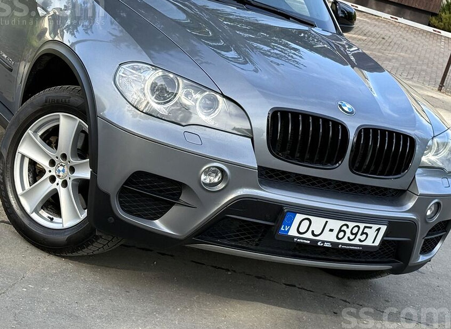 BMW X5 — foto 6
